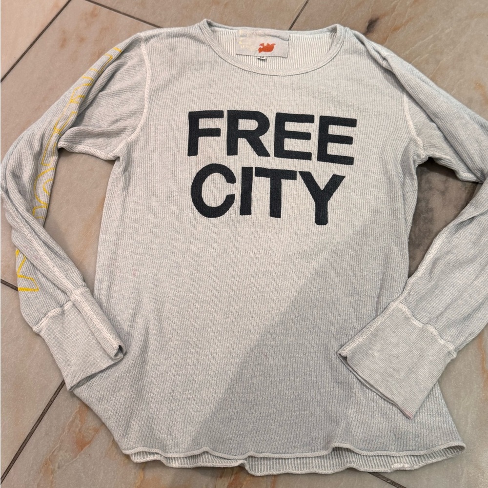 FREECITY FREE CITY WAFFY LIGHT BLUE Long Sleeve 'FREE CITY' Top size medium